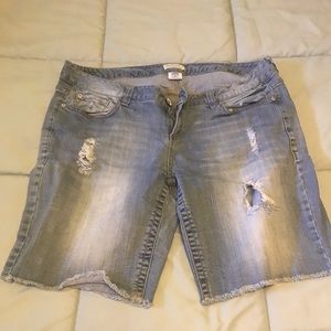 Distressed Maurice shorts